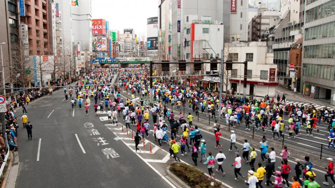 東京マラソンと品川駅 東京マラソンと品川駅